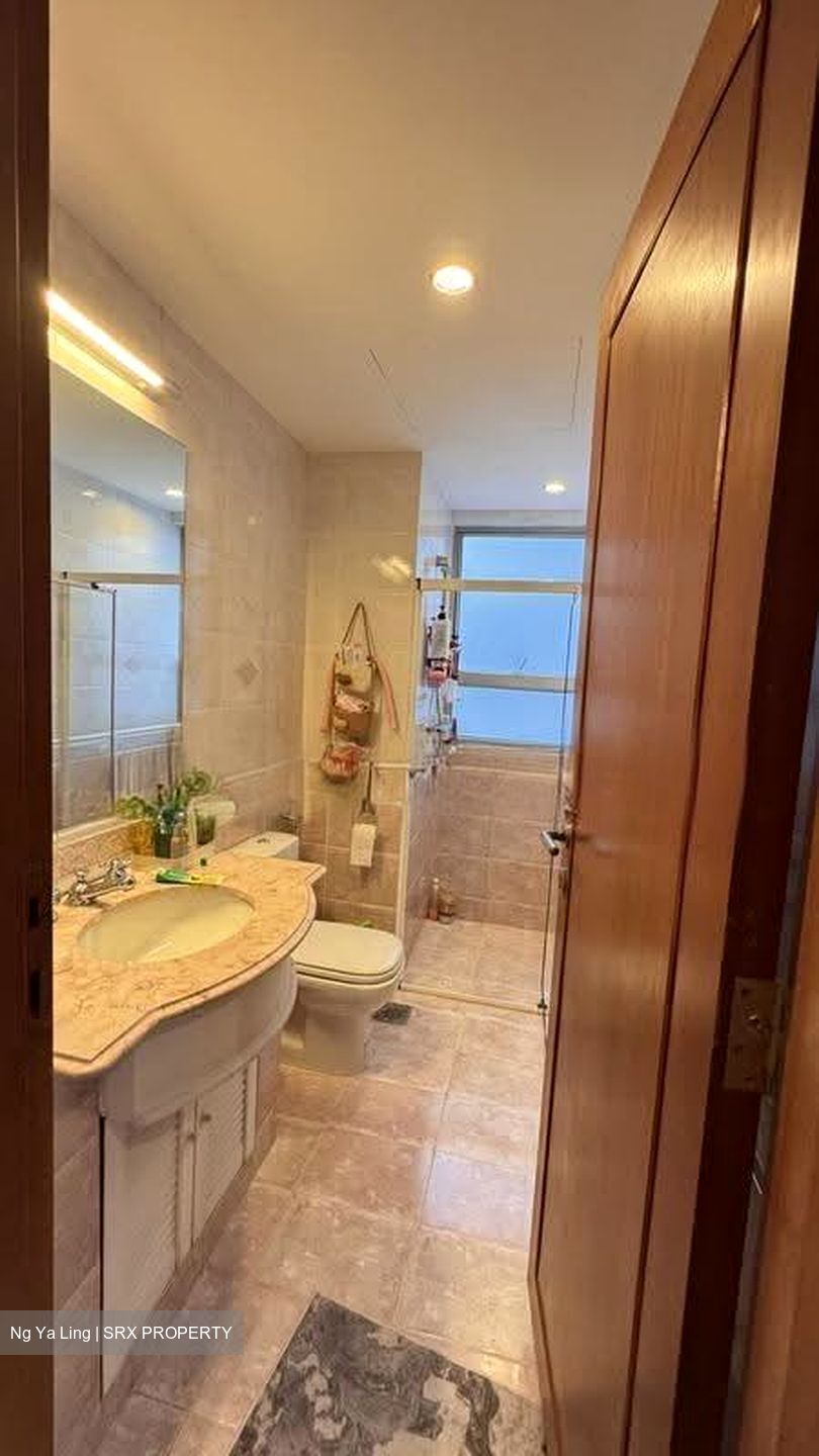 The Bayshore (D16), Condominium #618392681